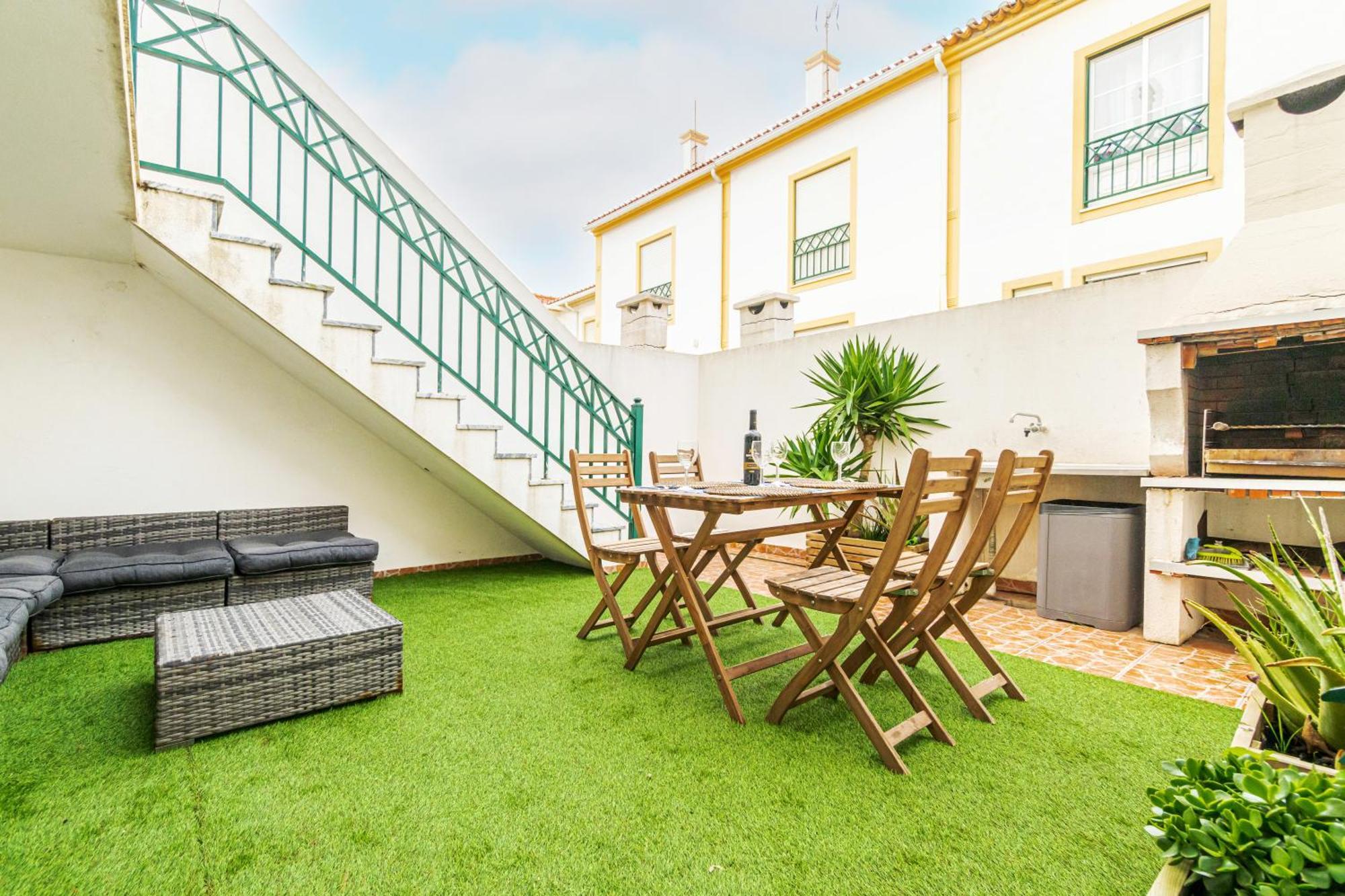 Villa Baleal Happiness Surf House Ferrel  Exterior foto