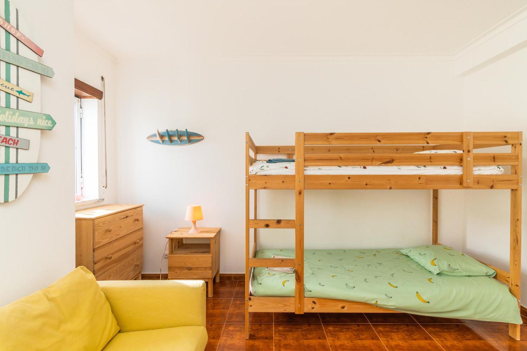 Villa Baleal Happiness Surf House Ferrel  Exterior foto
